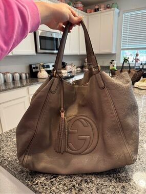 Gucci Taupe Pebbled Leather Soho Bag